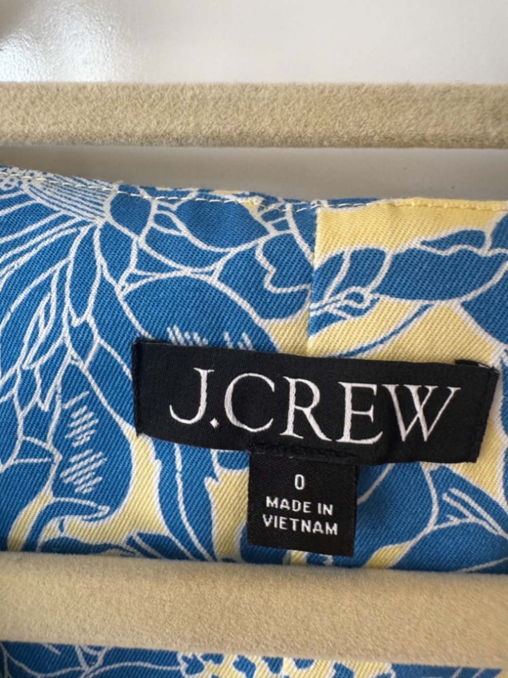 J.Crew Button-front puff-sleeve mini dress in blue floral twill Blue 0 - Picture 5 of 7